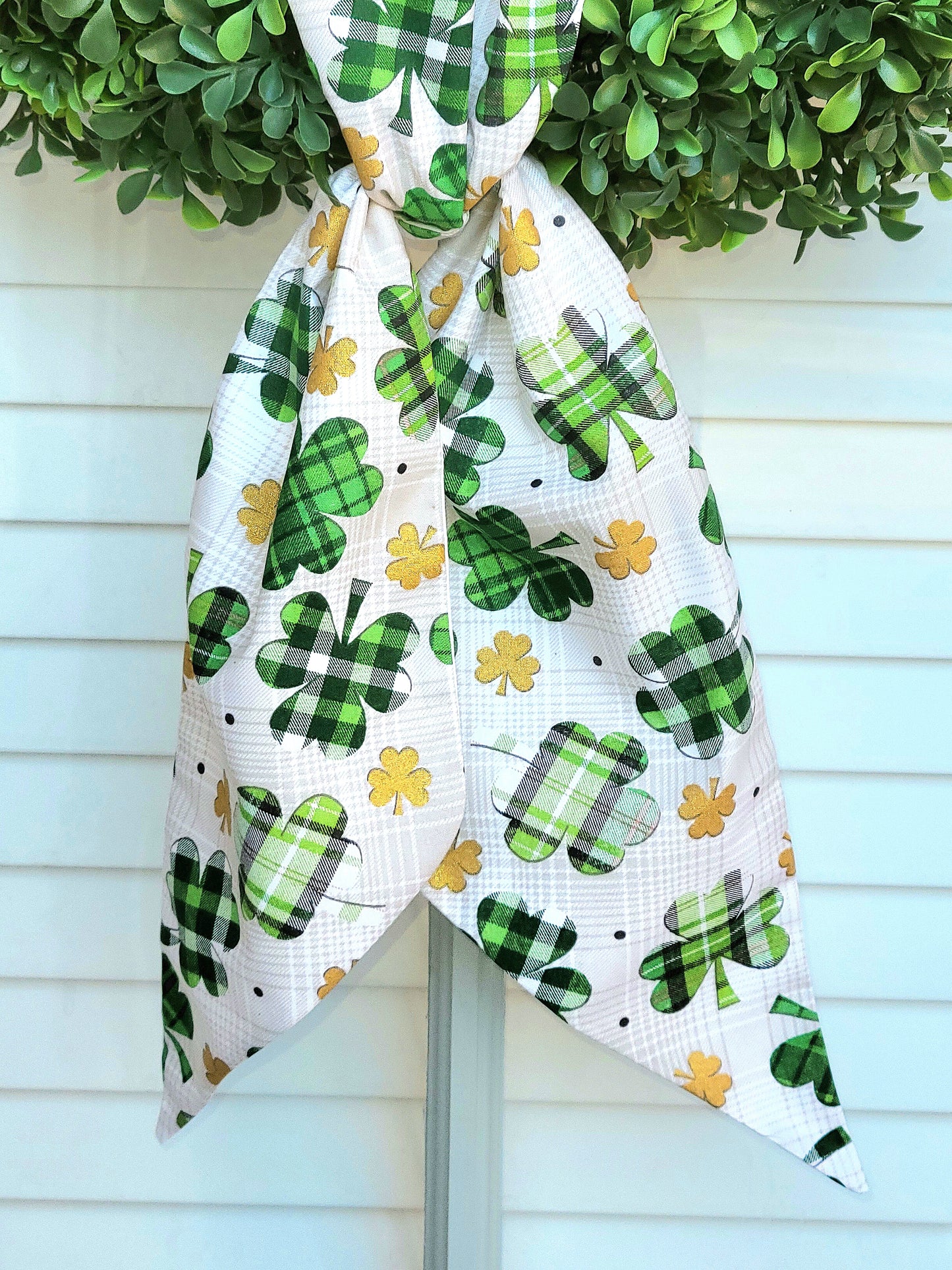 St. Patrick's Day Wreath Sash